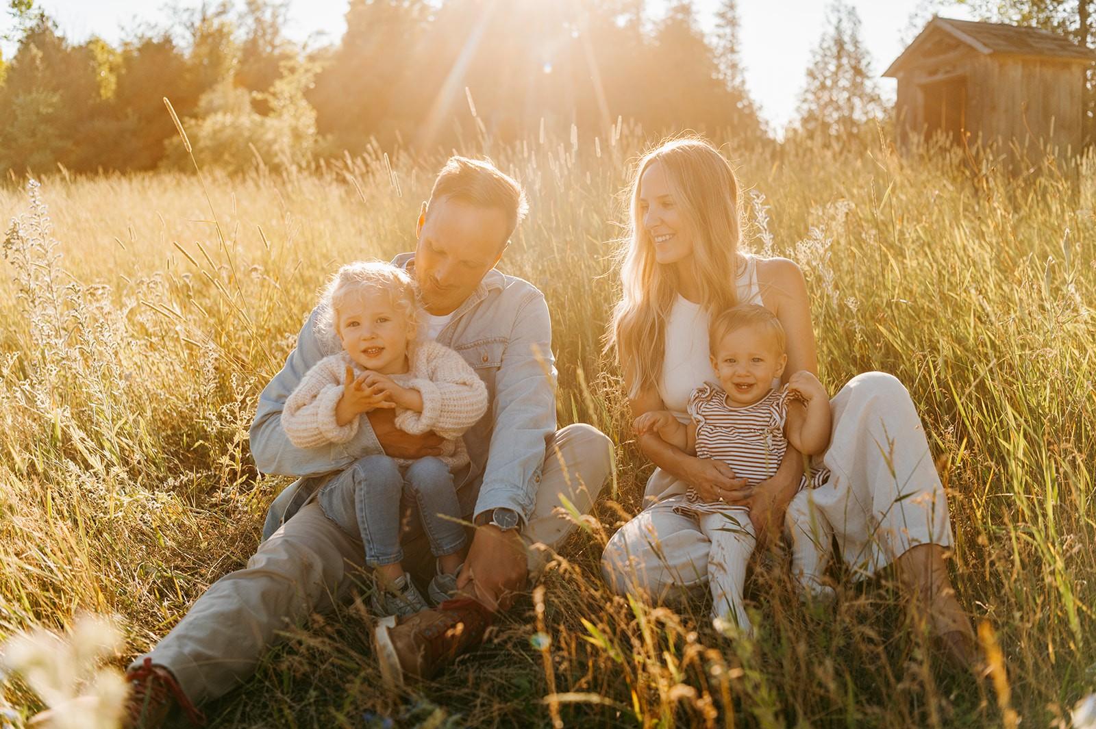 Golden Hour Family Photos in Lakefield, Ontario with the Norman-Fitzgeralds