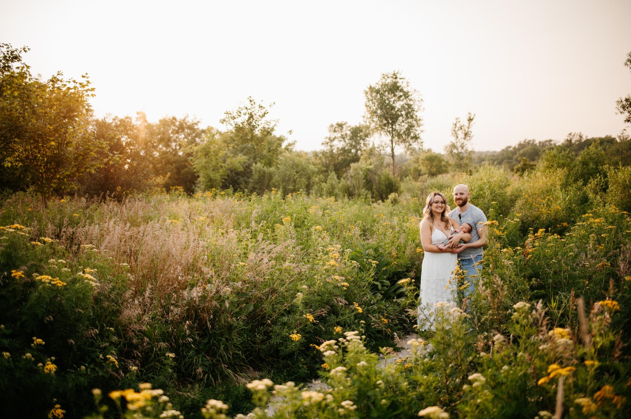 Outdoor Newborn Photo Session, Kitchener-Waterloo